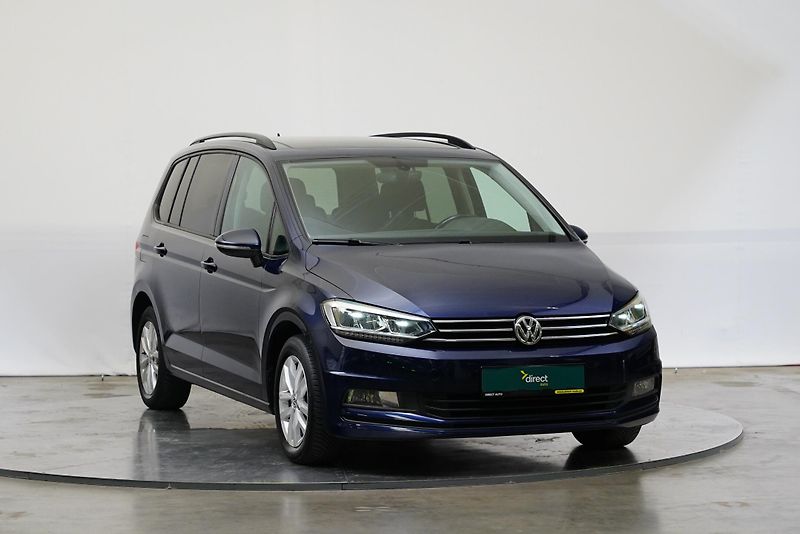 Volkswagen Touran - fotka 8 z 29