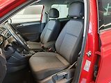 Volkswagen Tiguan (2022) Life 2.0 TSI 4Motion (140kW/19 - náhled 7