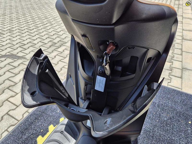 Piaggio (2026) Medley 200 S EU5+ - fotka 16 z 22