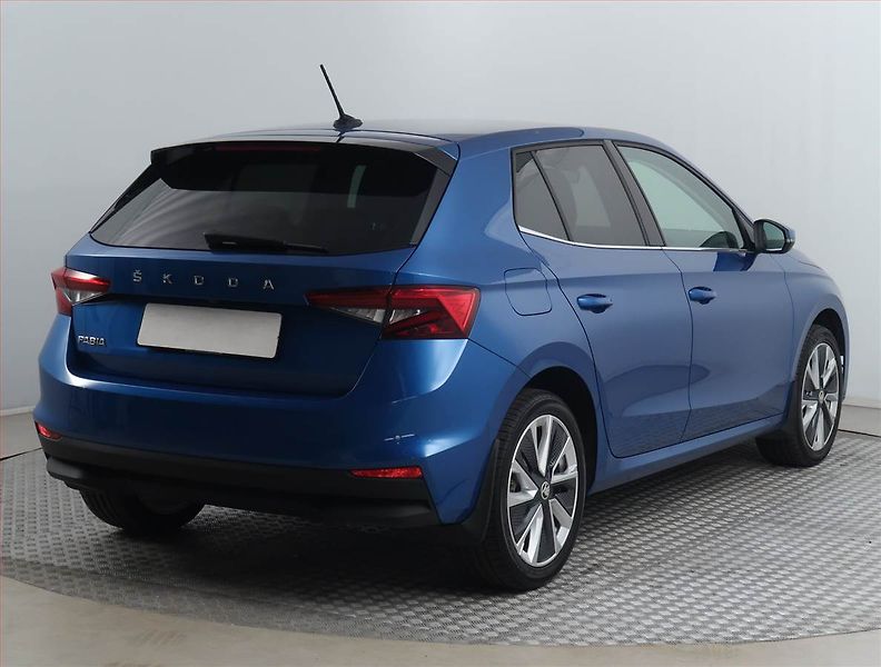 Škoda Fabia (2022) Style 1.0 TSI, Serv.kniha - fotka 5 z 19