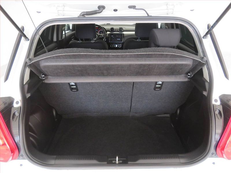 Suzuki Swift (2019) 1.2 DualJet, Automat - fotka 14 z 19