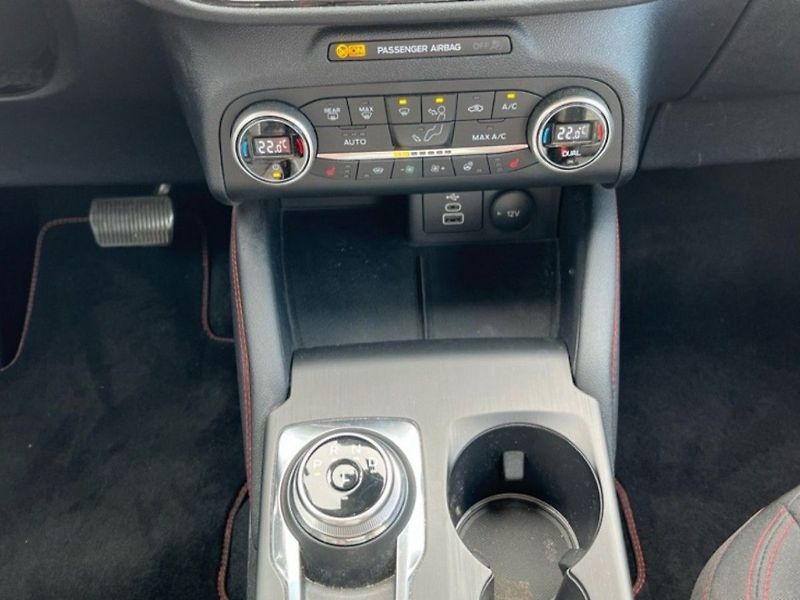 Ford Kuga 2,5HEV,140kW,1. MAJ., SERVIS - fotka 11 z 22
