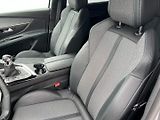 Peugeot 5008 (2022) 1.2PT 96kW! Allure! Tažné! LED - náhled 18