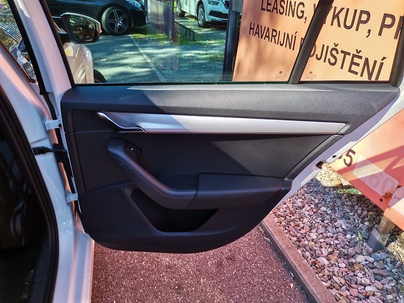 Škoda Octavia (2017) 1.0TSi 85kw DSG F1 LED NAVI - fotka 16 z 29
