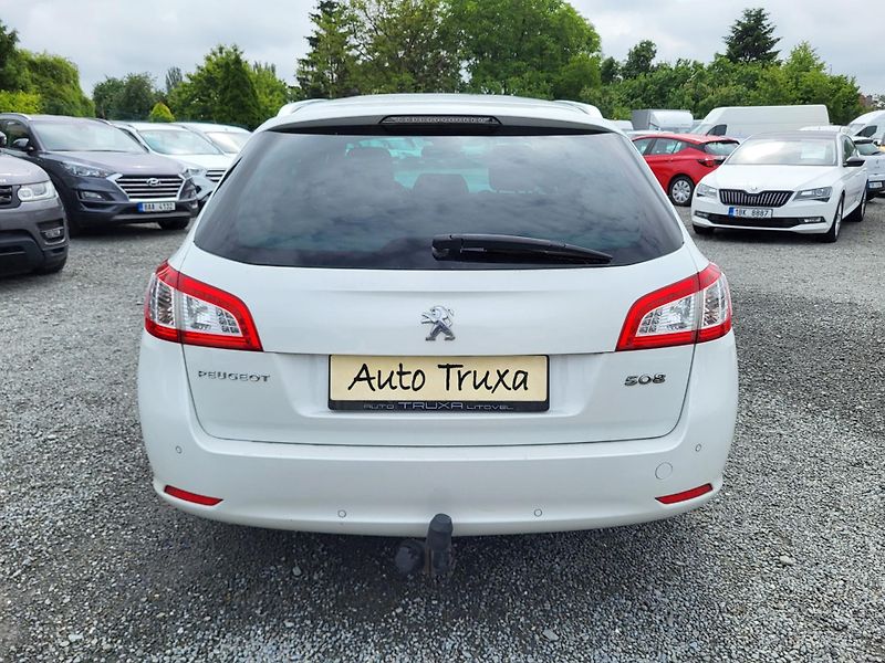 Peugeot 508 2.0 BlueHDi 180k EAT6 ALLURE - fotka 40 z 48