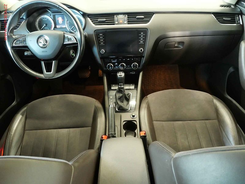 Škoda Octavia (2018) 2.0 TDi 4x4, DSG, LED - fotka 8 z 25