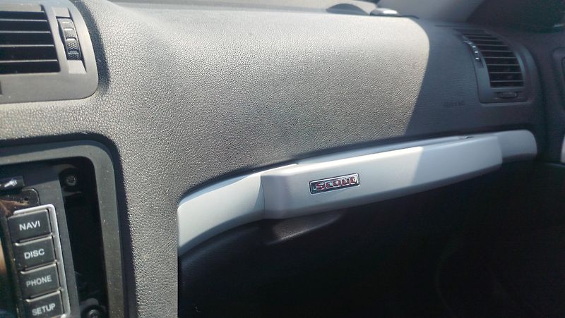 Škoda Octavia (2008) 2.0 FSI - fotka 12 z 27
