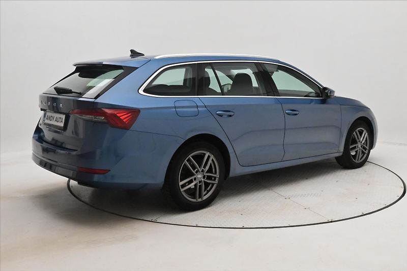 Škoda Octavia 2,0 TDI 110 kW DSG Style Záruk - fotka 5 z 33