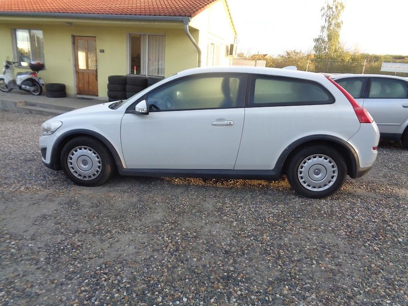 Volvo C30 1,6 LPG - fotka 3 z 11