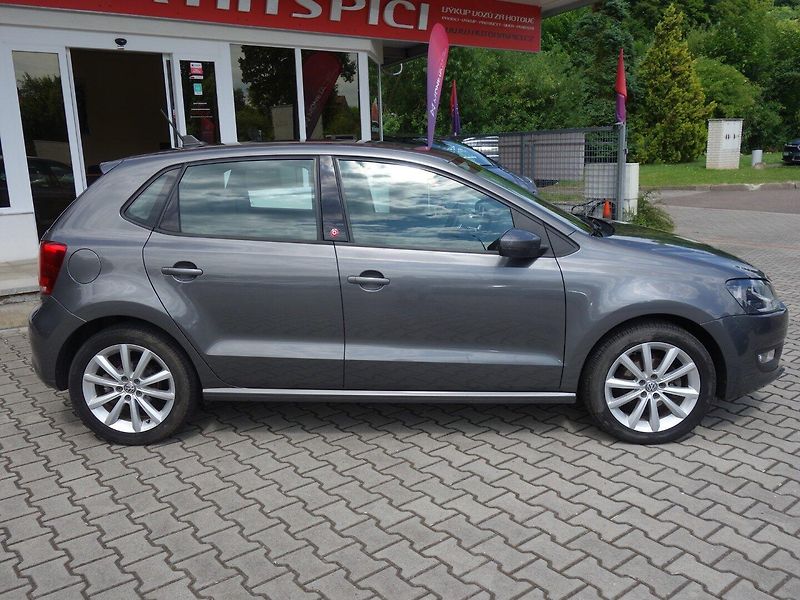 Volkswagen Polo (2010) 1.6TDI 66kW DSG BEATS -DPH - fotka 9 z 41