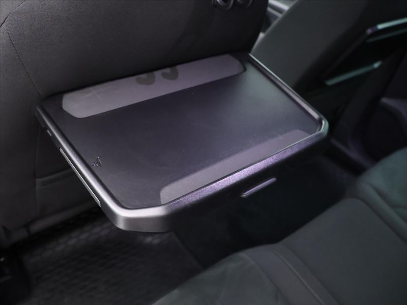 Volkswagen Tiguan 2,0 TDI 176kW DSG Highline DPH - fotka 31 z 39