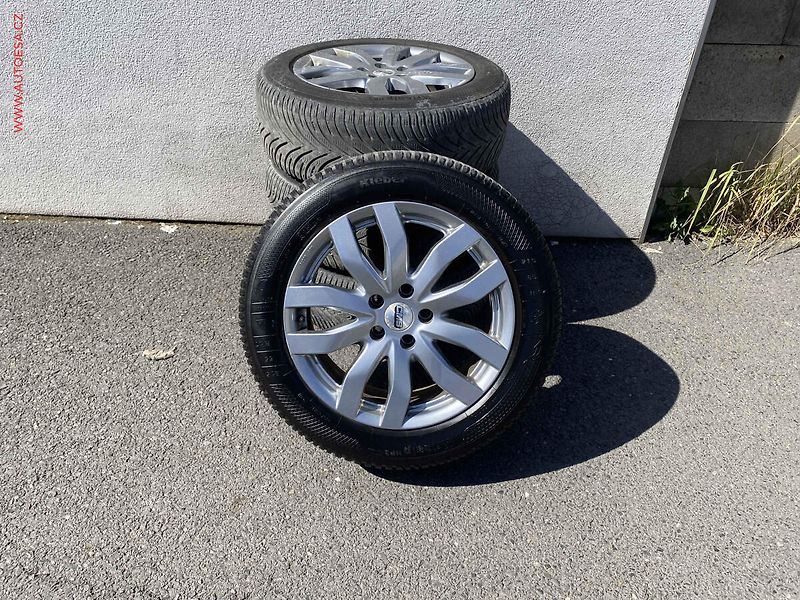 Škoda Superb (2017) 2.0 TDi, Style, DSG, bixen - fotka 20 z 20
