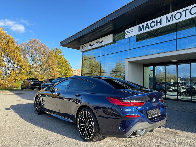 BMW Řada 8 840d xDrive Gran Coupé B&W TOP - fotka 6 z 22