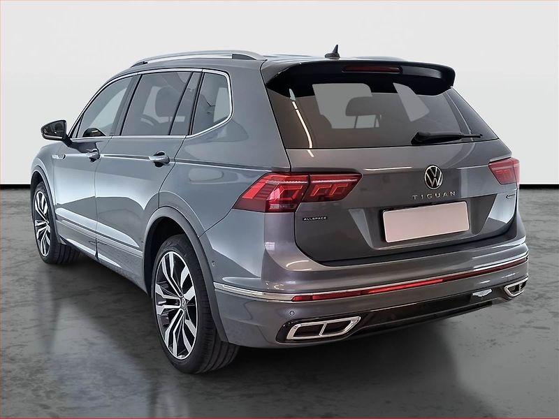 Volkswagen Tiguan (2024) 2.0 TSI - fotka 4 z 22