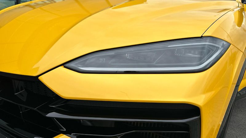 Lamborghini Urus (2026) URUS SE MY26 - fotka 15 z 15