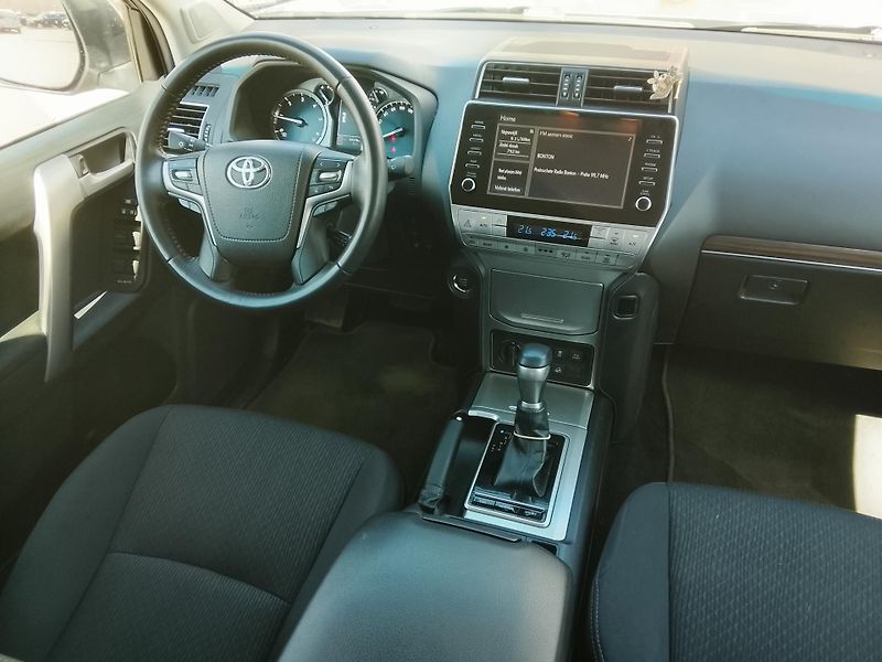 Toyota Land Cruiser (2024) - fotka 7 z 11