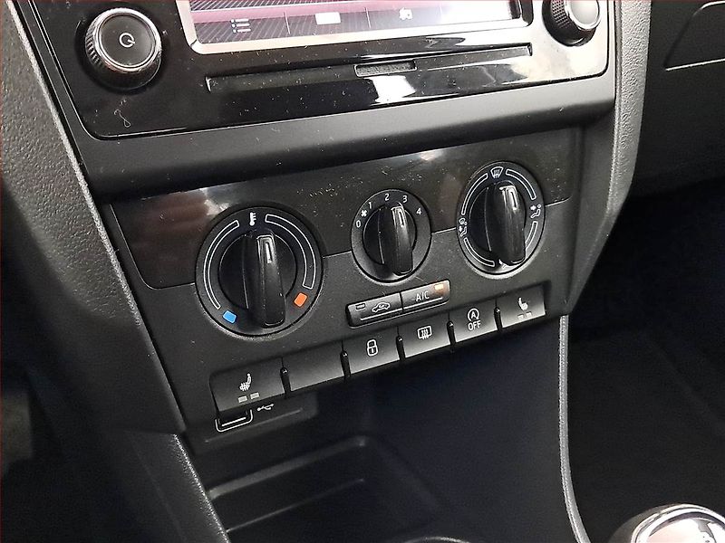 Škoda Rapid (2018) Ambition 1.0 TSI - fotka 14 z 17