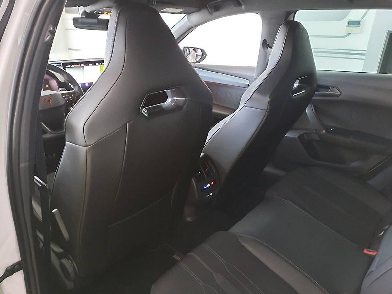 Cupra Leon (2024) SP VZ 2.0 TSI 4Drive(228kW/310 - fotka 8 z 29