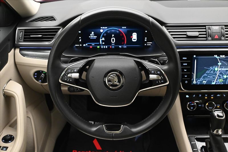 Škoda Superb 2,0 TDI 110kW Style DSG Záruka - fotka 18 z 33