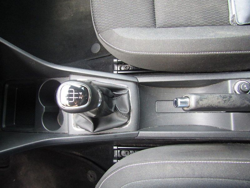 Škoda Rapid (2016) 1.4 TDI 66kW 5dv - fotka 35 z 43