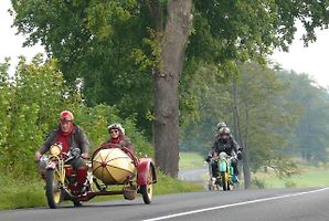 Václav Slovák za řídítky legendárního motocyklu Böhmerland