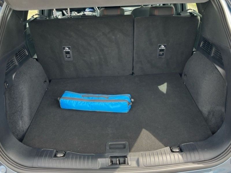 Ford Kuga 1,5i,110KW,CZ.SERVIS - fotka 7 z 14