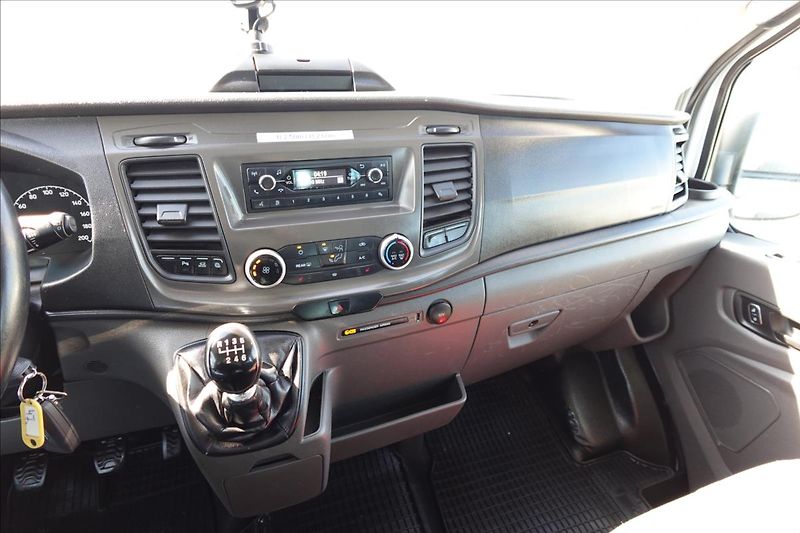 Ford Transit 2,0 TDCi  L3H2 8MÍST BUS KLIMA - fotka 33 z 40