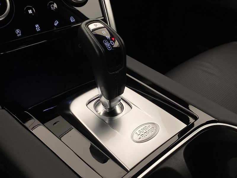 Land Rover Discovery Sport P200 R-DYNAMIC SE AWD AUT - fotka 27 z 47
