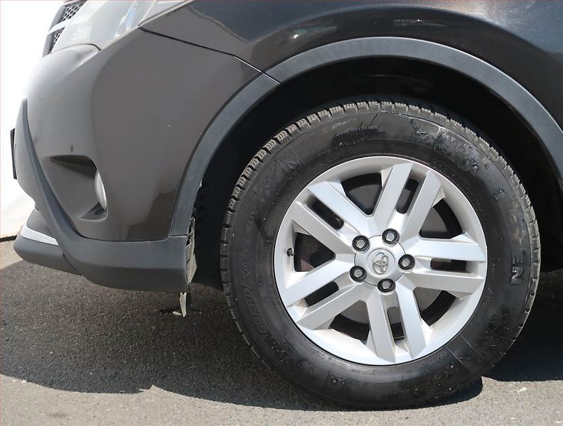 Toyota RAV4 (2014) 2.0 D-4D, Serv.kniha, Tempomat - fotka 14 z 19