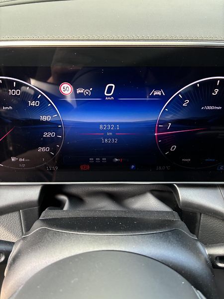 Mercedes-Benz GLC (2025) 220d 4MATIC kupé - fotka 16 z 17