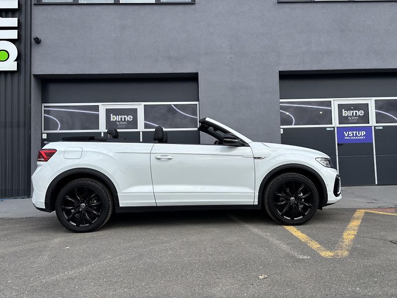 Volkswagen T-Roc (2023)  Cabriolet R-Line 1.5 TSI, AUT - fotka 2 z 16