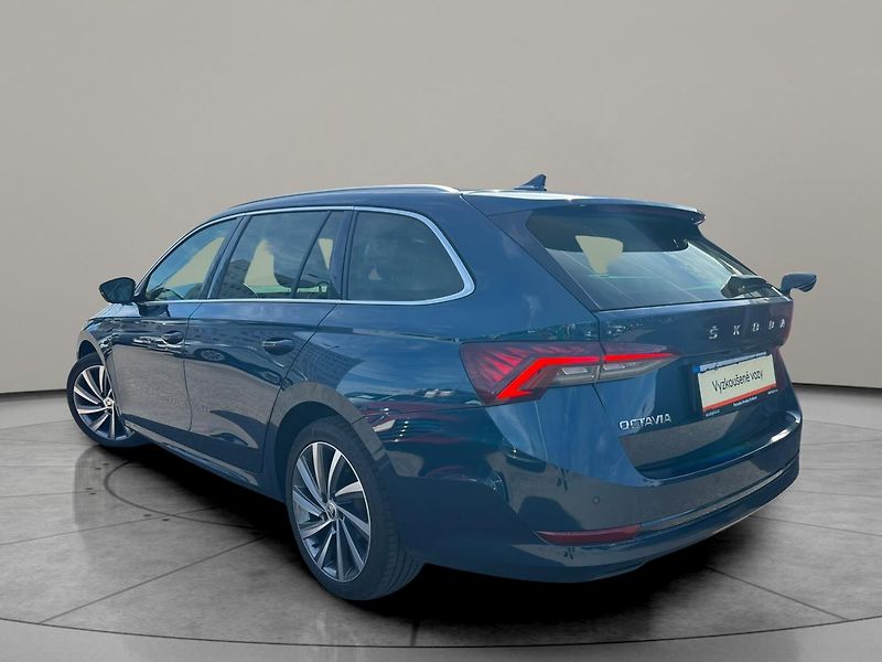 Škoda Octavia Combi Style 2.0 TDI 110kW DSG - fotka 7 z 26
