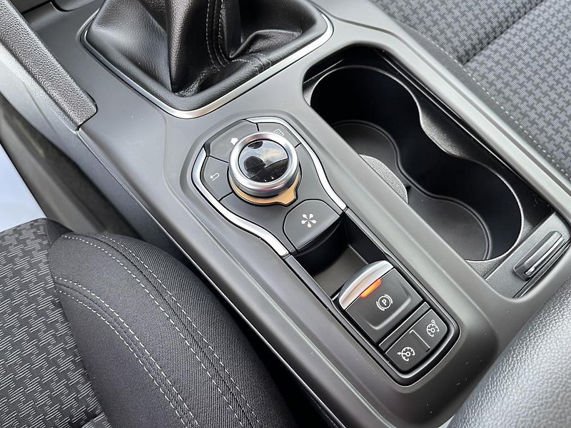 Renault Talisman 1.7 BlueDci NAVIG-TOP-DPH-ČR ! - fotka 23 z 31