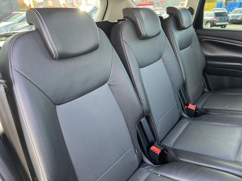 Ford S-MAX 2.0TDCi 103kw AUTOMAT ALU KLIM - fotka 25 z 40