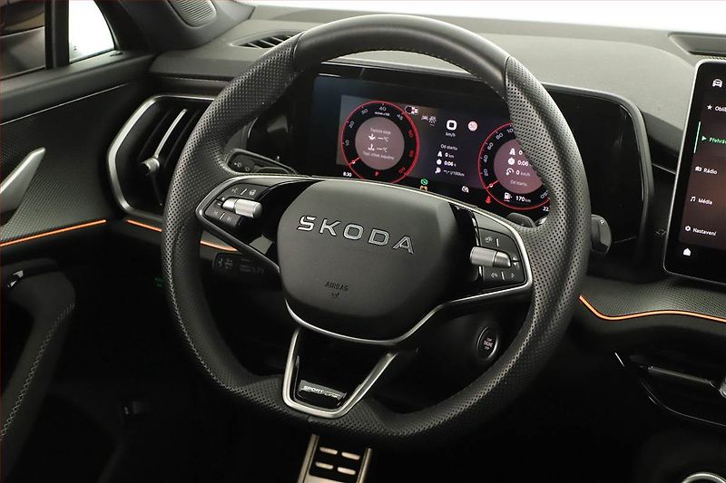 Škoda Kodiaq (2025) 2.0 TDI, SPORTLINE, 4X4 - fotka 17 z 21