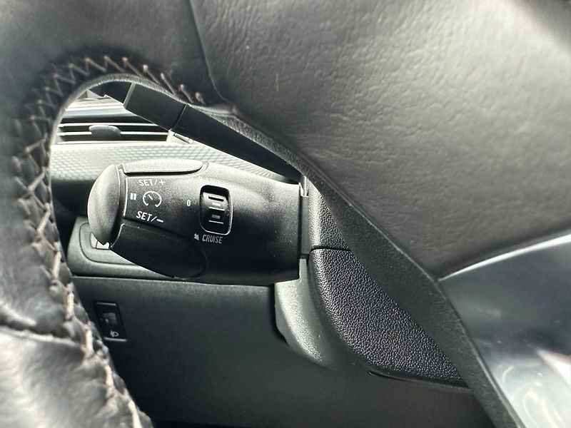 Peugeot 2008 (2014) 1.6Hdi 68Kw Allure - fotka 17 z 25