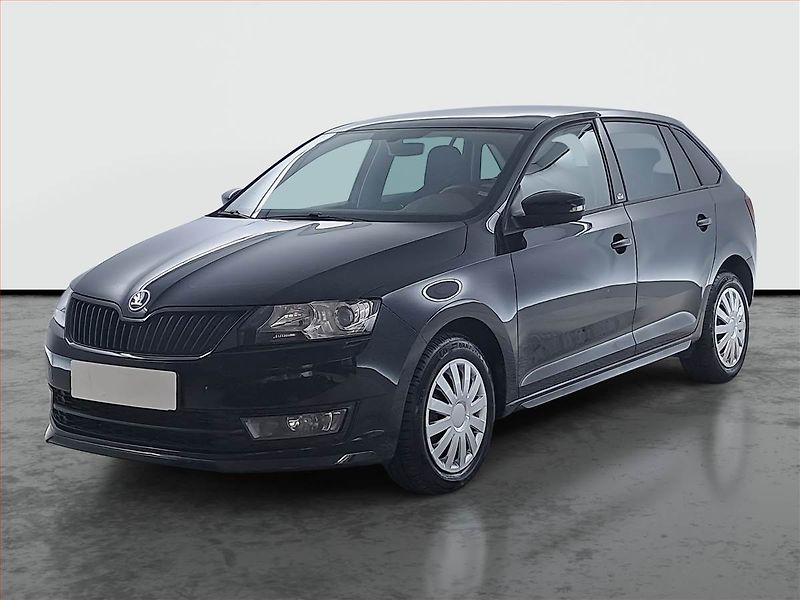 Škoda Rapid (2015) Spaceback 1.2 TSI, Xenony - fotka 2 z 15