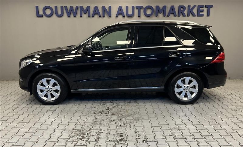 Mercedes-Benz GLE 3,0 350d 4MATIC - fotka 3 z 18