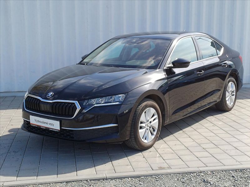 Škoda Octavia 1,5   M-HEV 110kW DSG Selectio - fotografie inzerátu