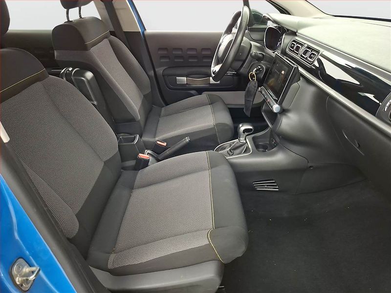 Citroën C3 (2017) 1.2 PureTech, Automat, Navi - fotka 9 z 15