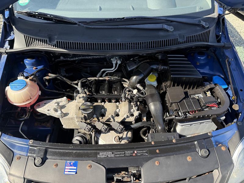 Volkswagen Fox 1.2 KLIMA - fotka 12 z 12