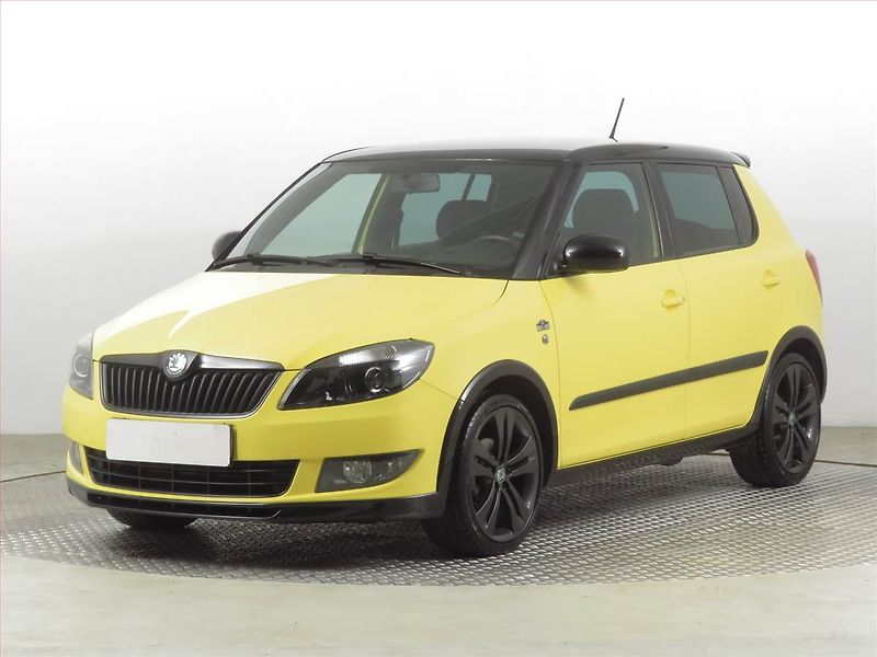 Škoda Fabia (2012) Monte Carlo 1.2 TSI - fotka 2 z 17