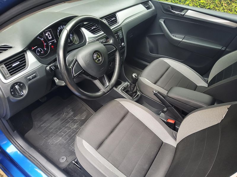 Škoda Rapid (2019) 1.0TSI 70kW 1maj ČR klima - fotka 7 z 21