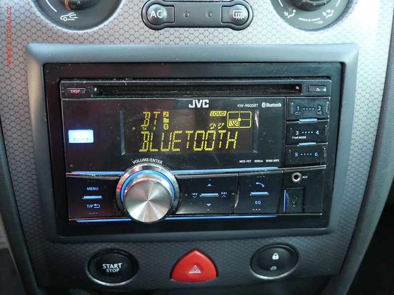 Renault Mégane (2004) 1.6 16V, AC - fotka 14 z 19