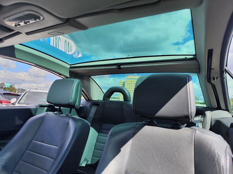Renault Mégane 2.0 16V/99kW Cabrio - fotka 20 z 36