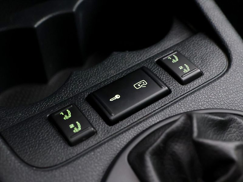 Škoda Fabia 1,2 TSI 77kW DSG Monte Carlo - fotka 24 z 32