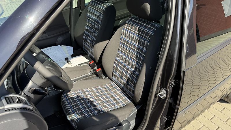 Škoda Roomster 1.2TSi*63kW*STYLE-EDITION*TOP* - fotka 15 z 37