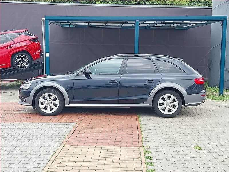 Audi A4 Allroad (2013) 2.0 TDI, 4X4, Automat, Kůže - fotka 3 z 18