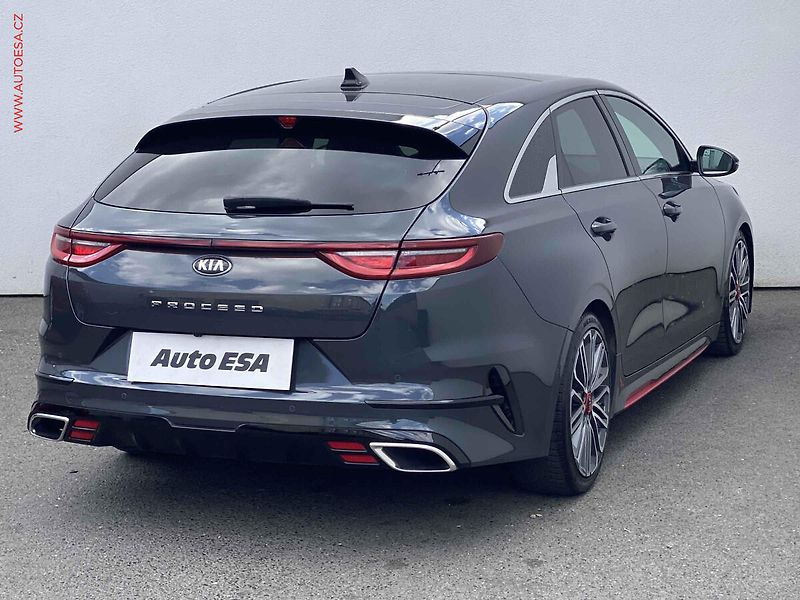 Kia ProCeed (2021) 1.6T-GDI, ČR, servis.kniha - fotka 4 z 19