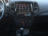 Jeep Compass (2019) 1.4 MultiAir, 4X4, Automat - náhled 12